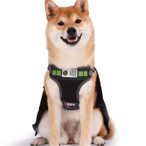 FECTH FOR PETS BLACK STAR WARS DARTH VADER HARNESS MEDIUM NWT